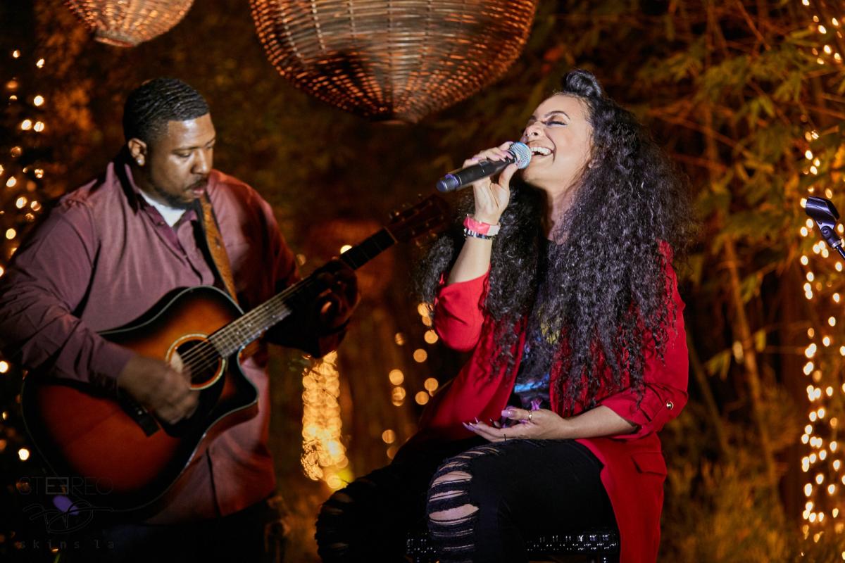 Jessica Jolia singing Jessica Jolia singing